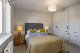 42 AshgroveImage 24