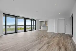 2 Coastguard ApartmentsImage 38