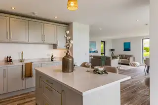 2 Coastguard ApartmentsImage 12