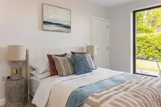 2 Coastguard ApartmentsImage 37