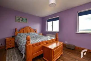1 Downview DriveImage 16