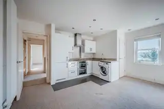Apartment 39 Sandown ManorImage 11