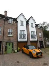25 Nursery AvenueImage 3