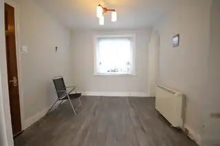 15 Beechmount DriveImage 6