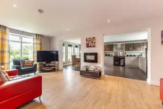 24 Crossgar Road EastImage 13
