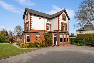 Image 1 for 140 Kensington Road