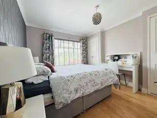 7 Swanston Road NorthImage 12