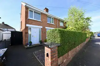 Image 1 for 52 Stirling Gardens