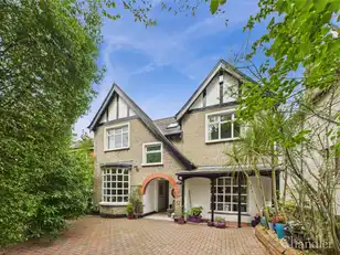Image 1 for 41 Upper Knockbreda Road