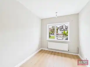 29 Ashgrove ParkImage 6